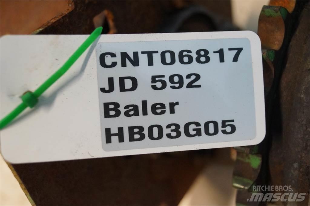 John Deere 592 Farm Equipment - Others