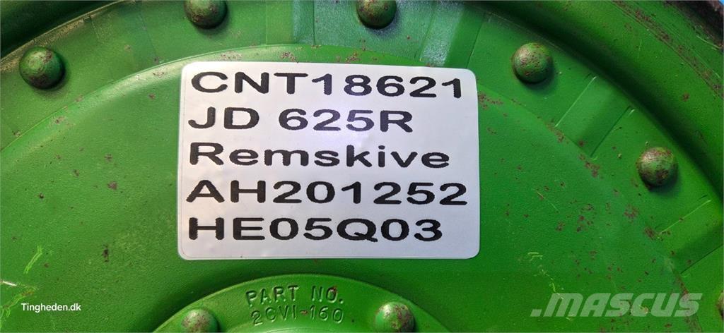 John Deere 625R Combine Attachments