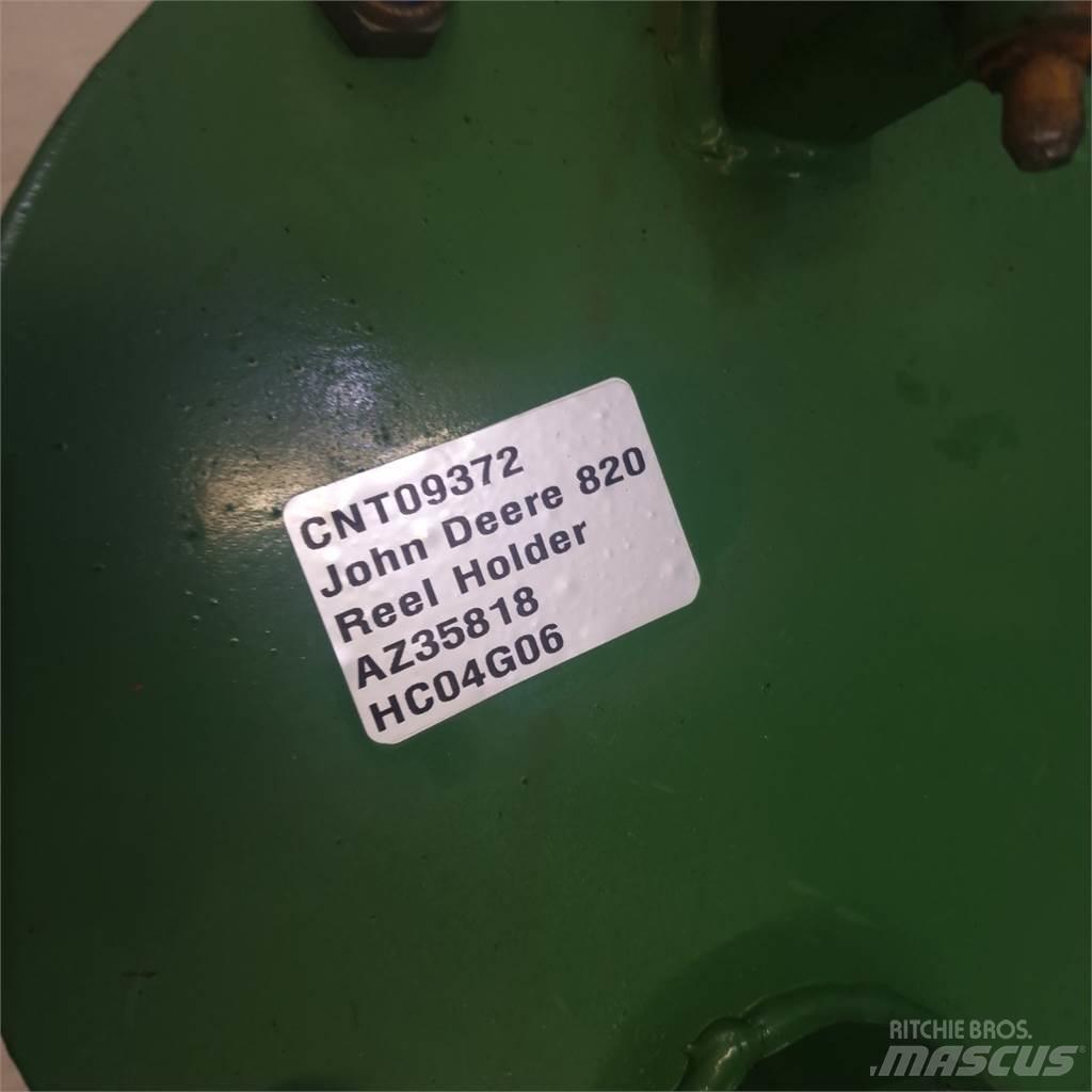John Deere 820 Combine Attachments
