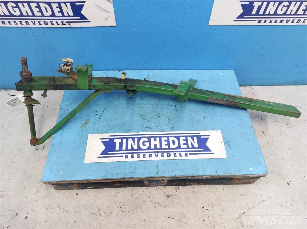 John Deere 820 Combine Attachments