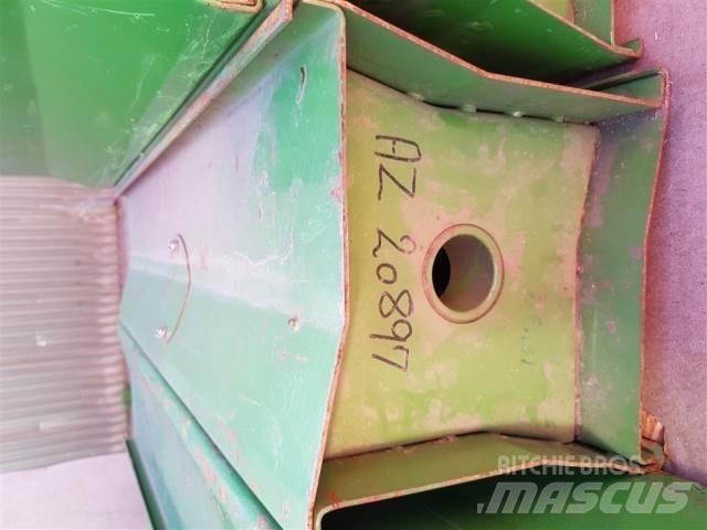 John Deere 950 Combine Attachments