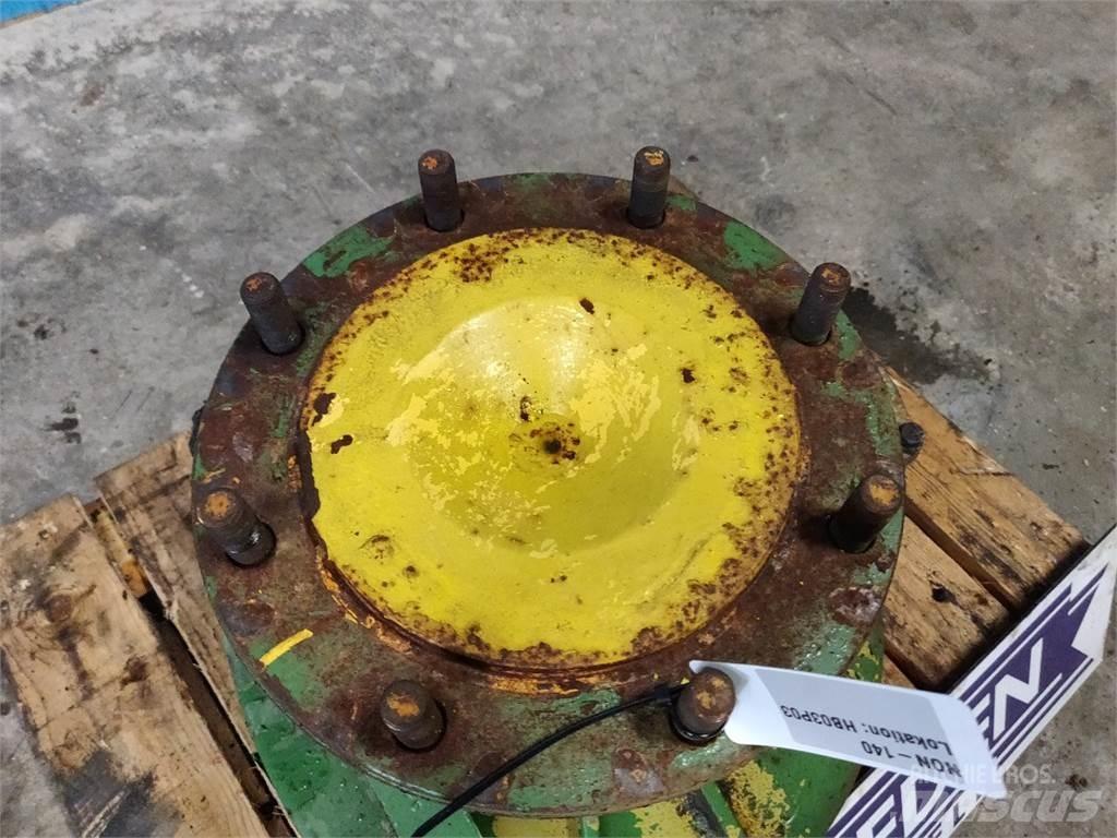 John Deere 950 Combine Attachments