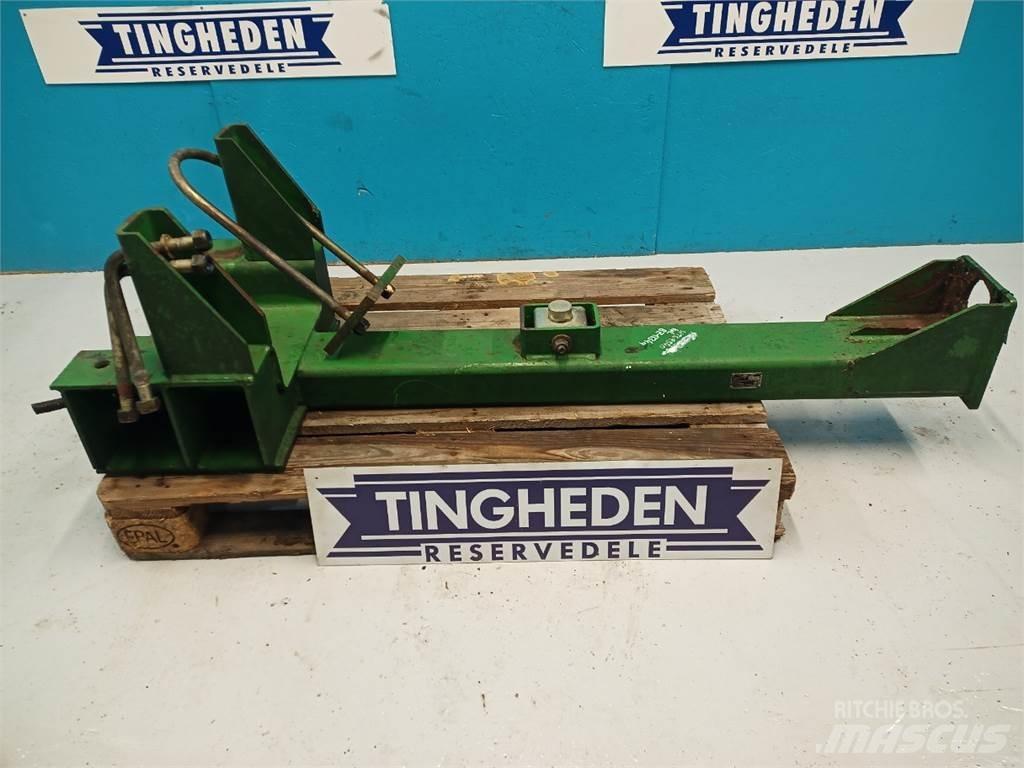 John Deere 9540 Combine Attachments