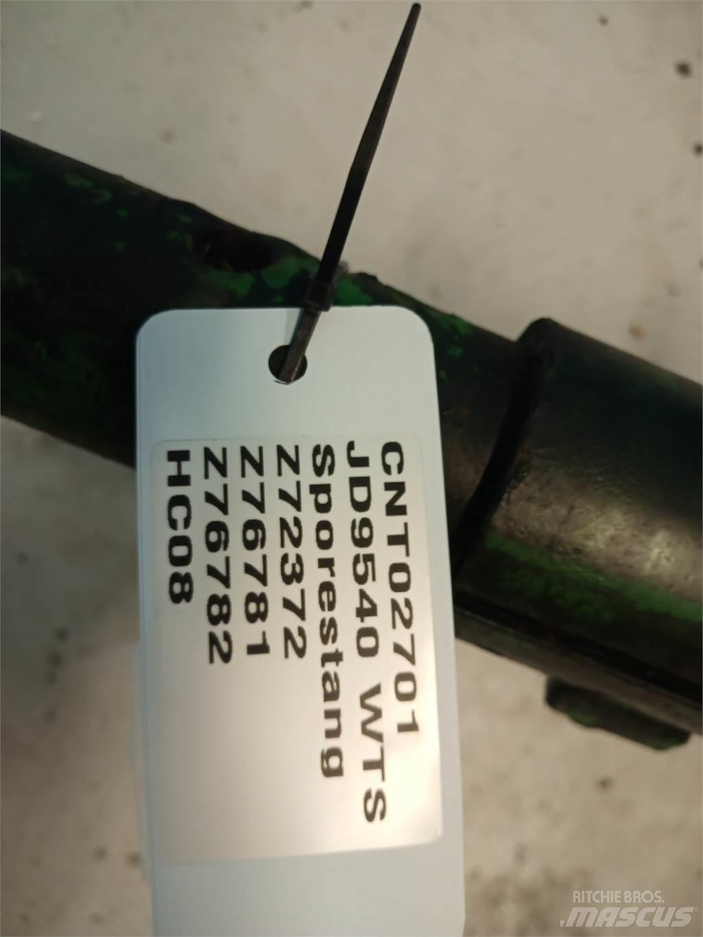 John Deere 9540 Combine Attachments