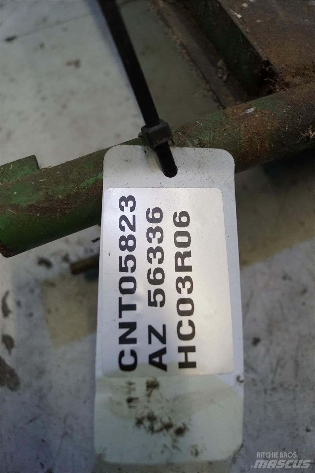 John Deere 9540 Combine Attachments
