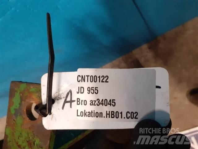 John Deere 955 Combine Attachments