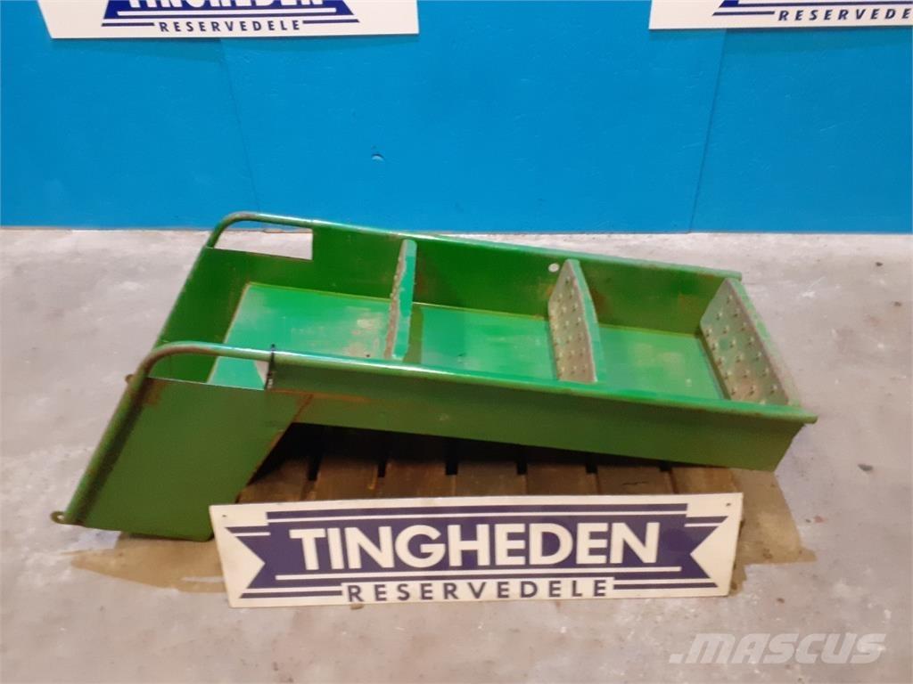 John Deere 955 Cabins and interior