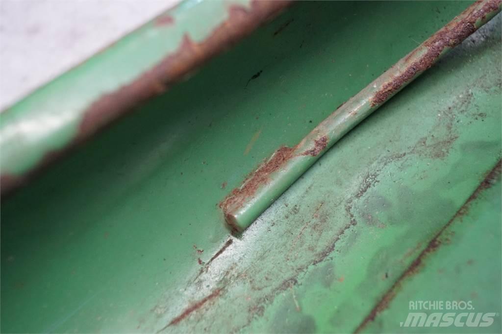 John Deere 955 Combine Attachments