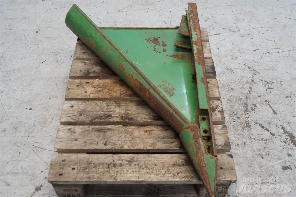 John Deere 955 Combine Attachments