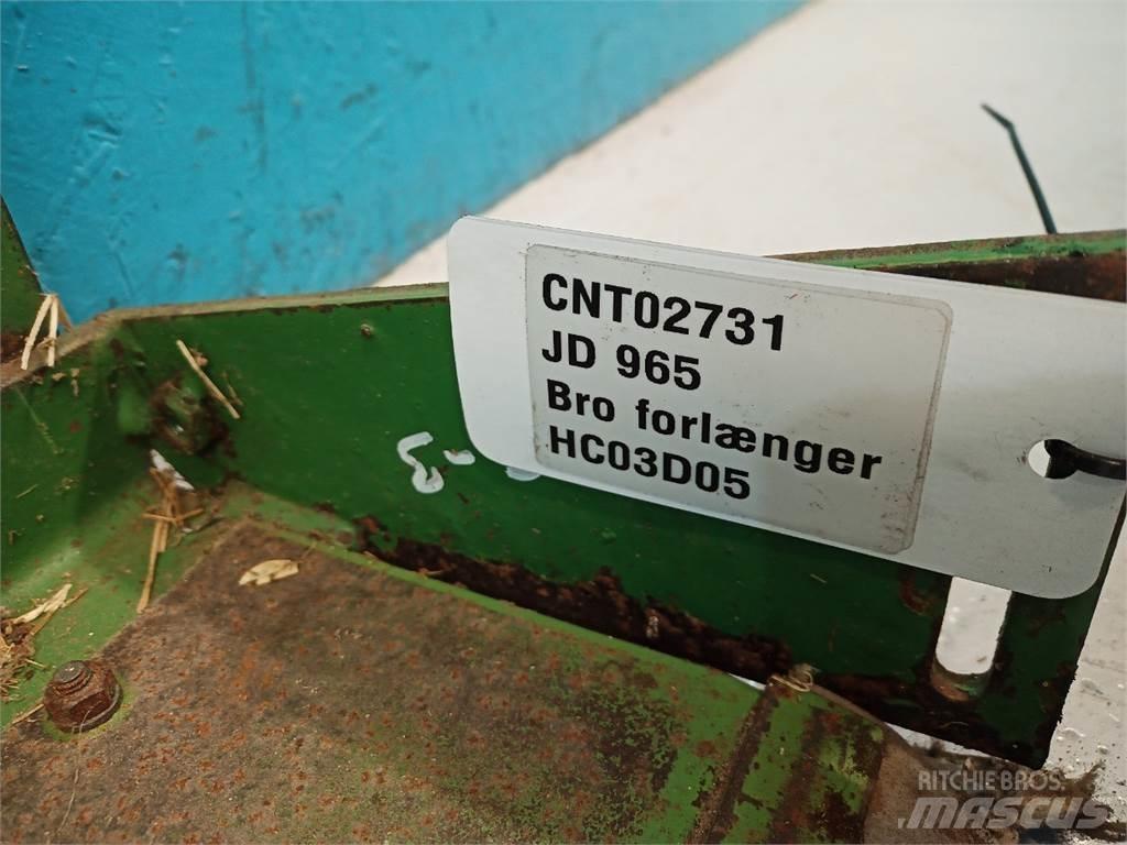 John Deere 965 Combine Attachments