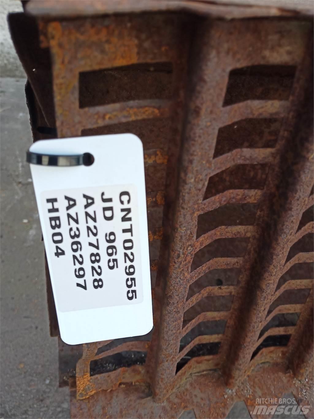John Deere 965 Combine Attachments