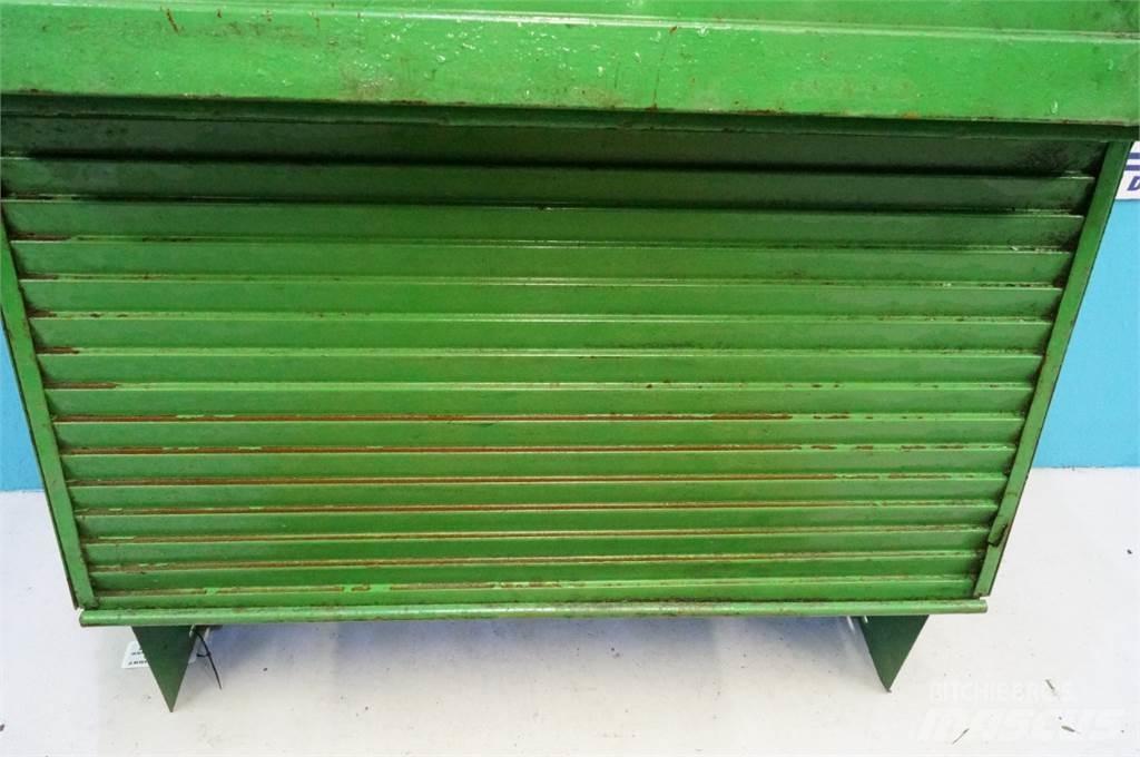 John Deere 965 Sand And Salt Spreaders