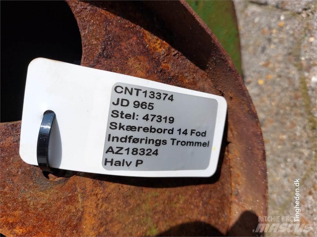 John Deere 965 Combine Attachments