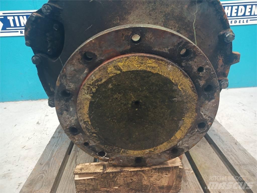 John Deere 9680 Combine Attachments