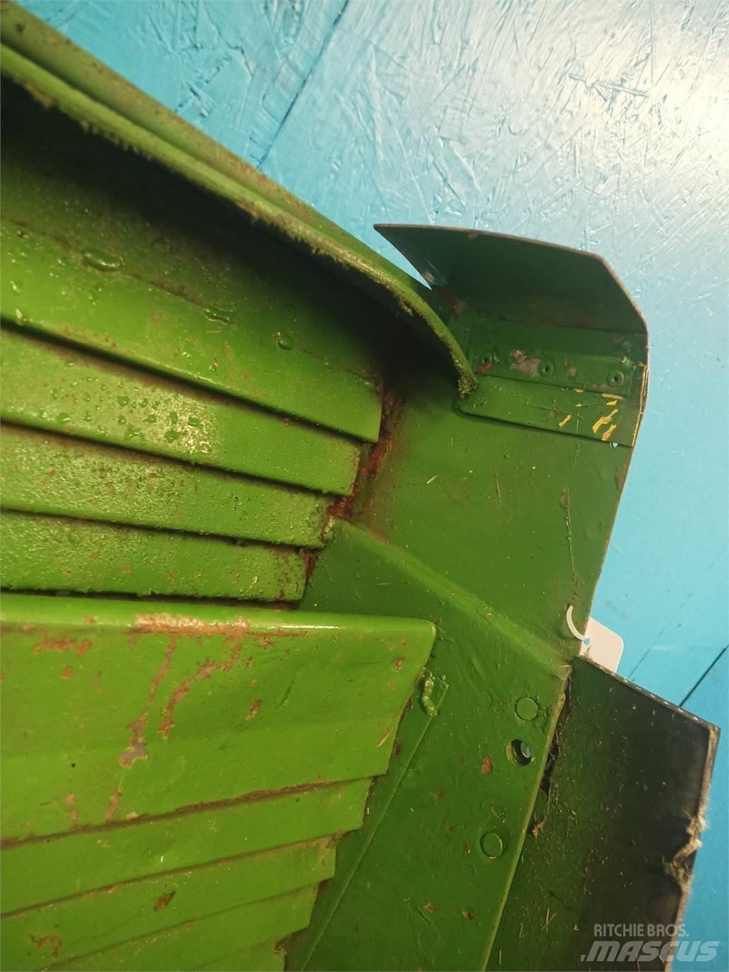 John Deere 975 Sand And Salt Spreaders