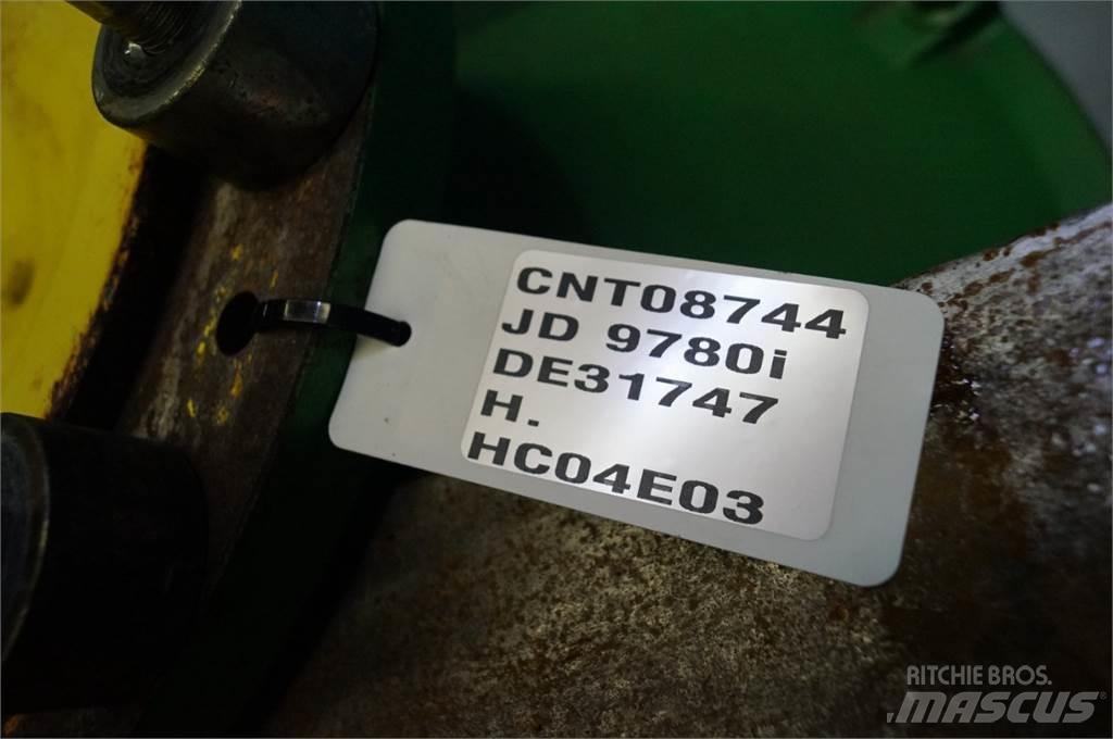 John Deere 9780 Combine Attachments