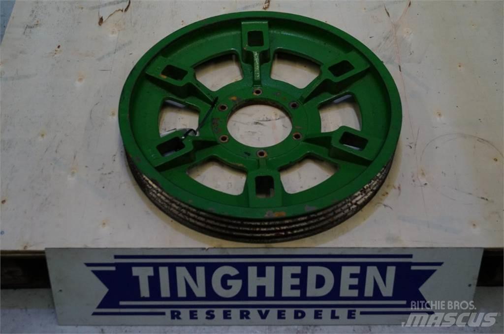 John Deere 9780 Farm Equipment - Others