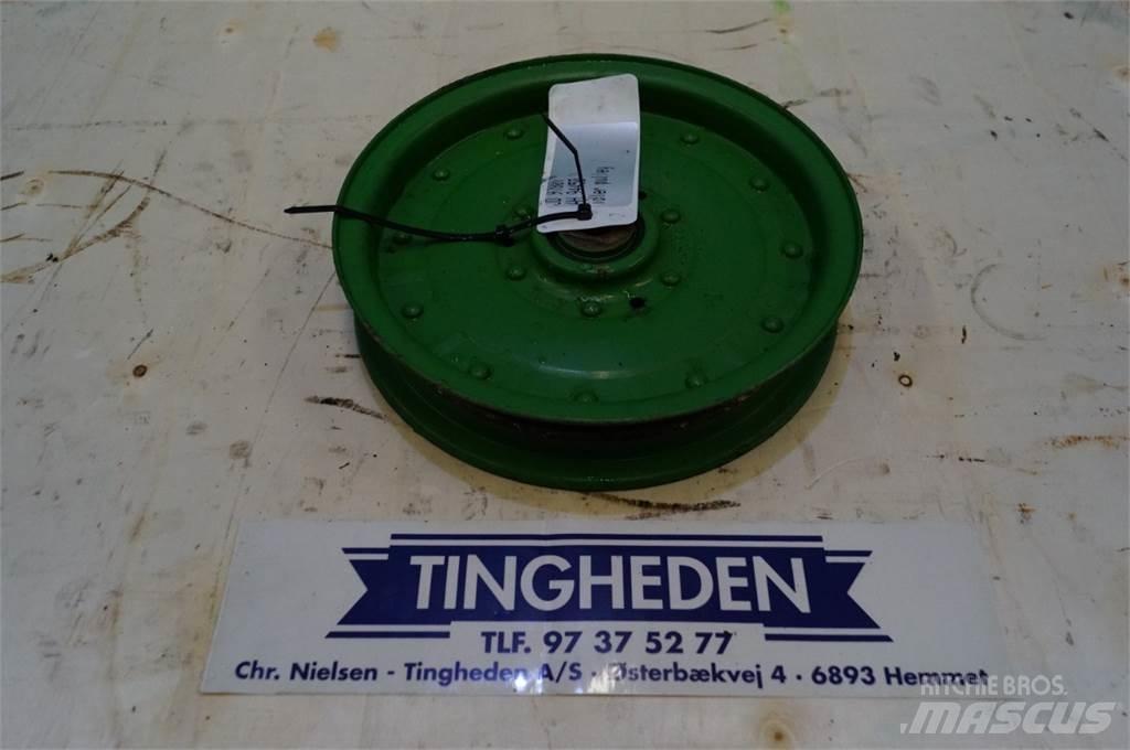 John Deere 9780 Farm Equipment - Others