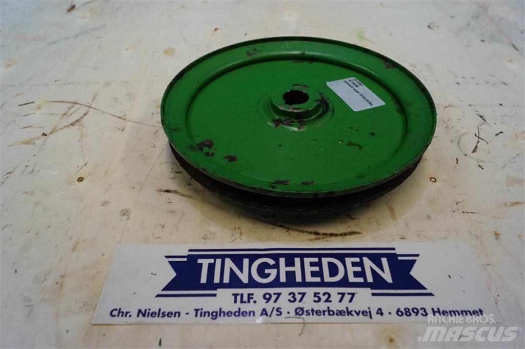 John Deere 9780 Farm Equipment - Others