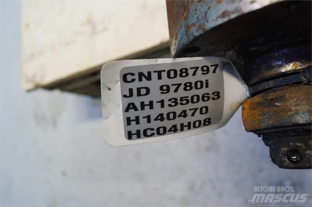 John Deere 9780 Combine Attachments