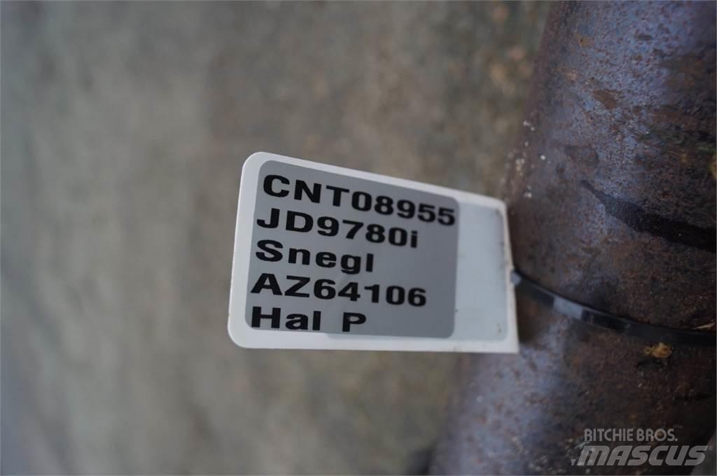 John Deere 9780 Combine Attachments