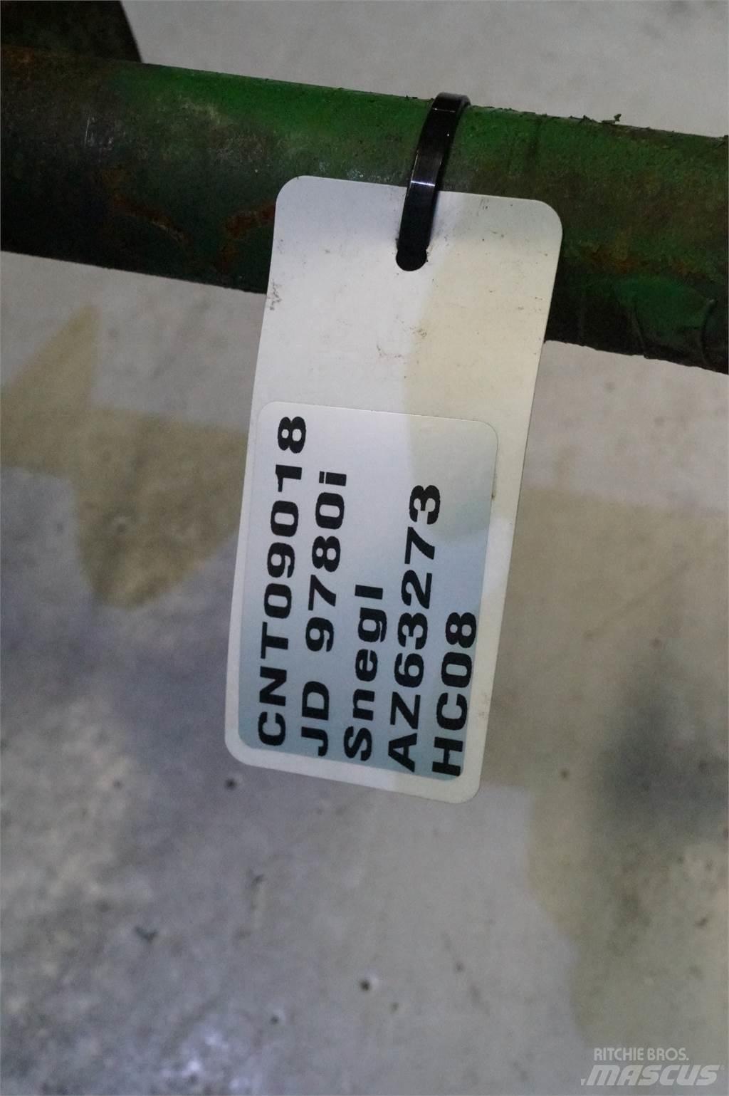 John Deere 9780 Combine Attachments