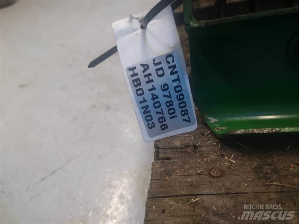 John Deere 9780 Combine Attachments
