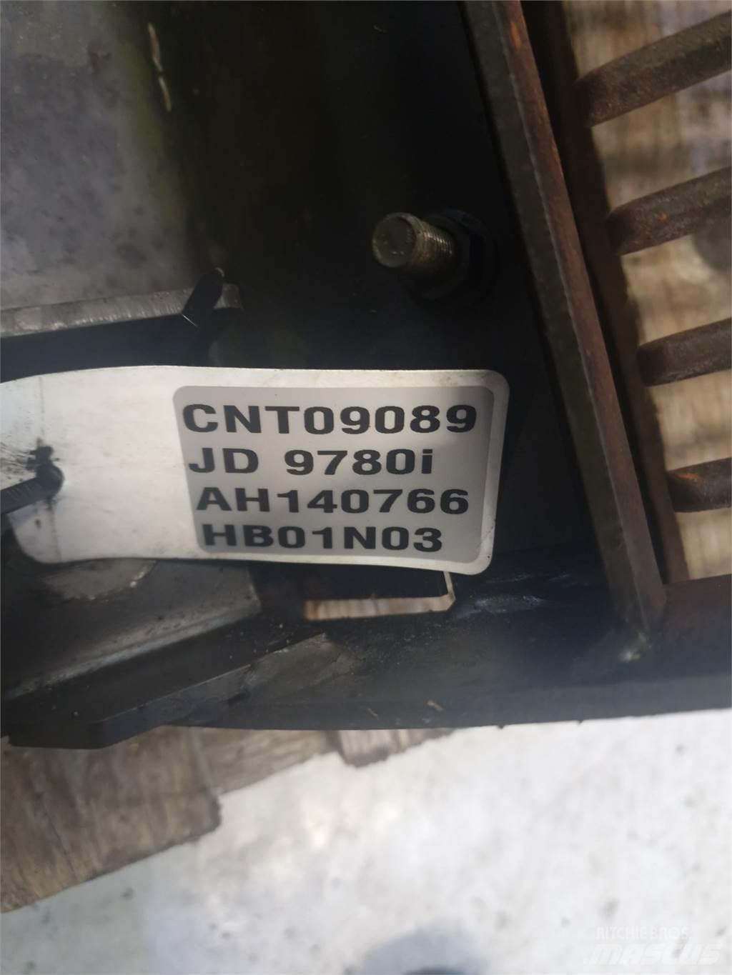 John Deere 9780 Combine Attachments