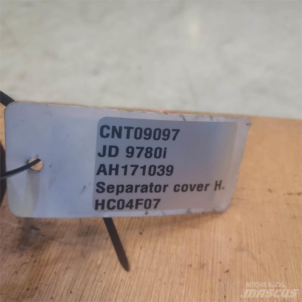 John Deere 9780 Combine Attachments
