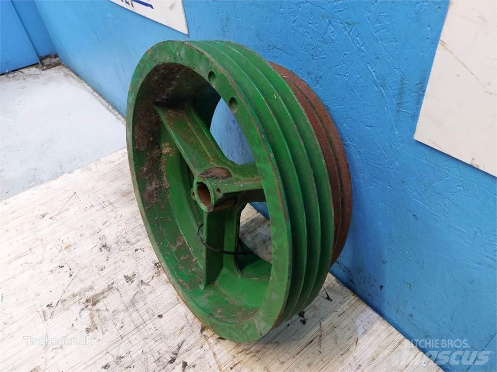 John Deere 9780 Farm Equipment - Others