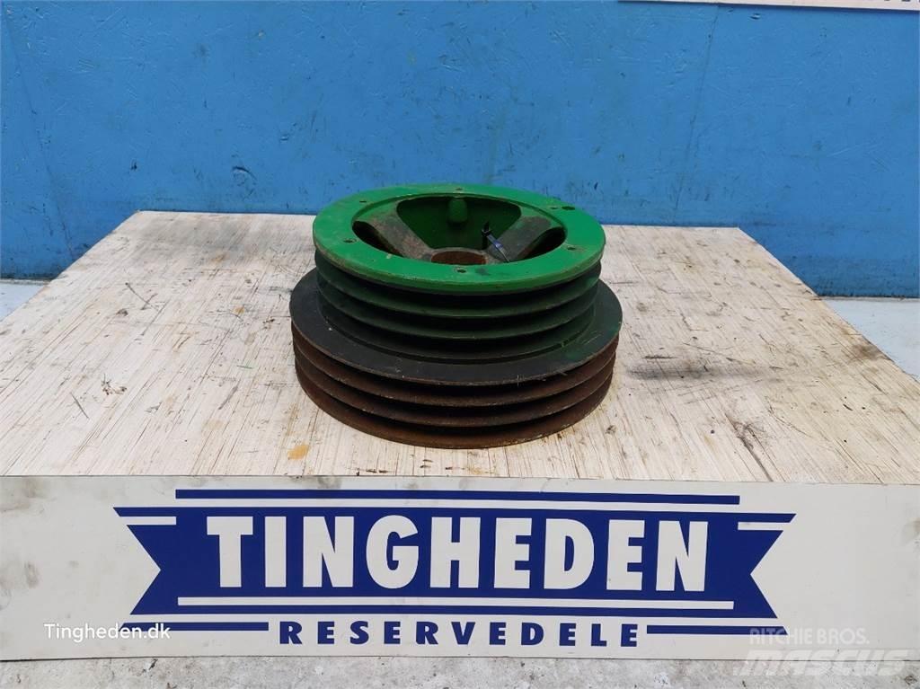 John Deere 9780 Farm Equipment - Others