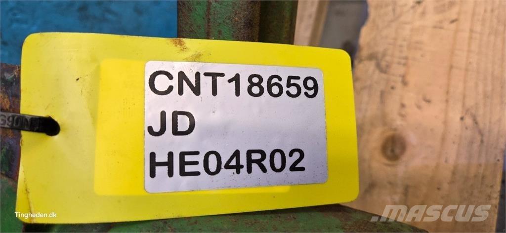 John Deere 9780 Combine Attachments
