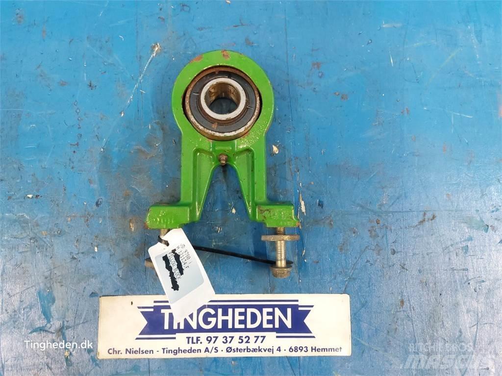 John Deere 9780i Combine Attachments
