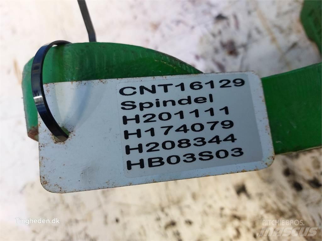 John Deere 9880 Combine Attachments