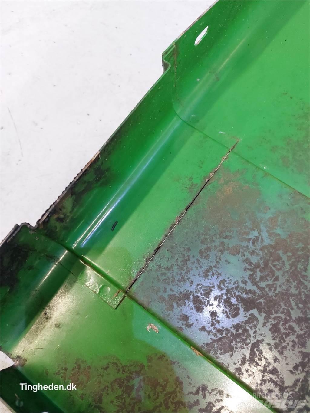 John Deere T660I Farm Equipment - Others