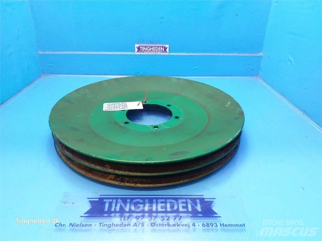 John Deere T660I Farm Equipment - Others