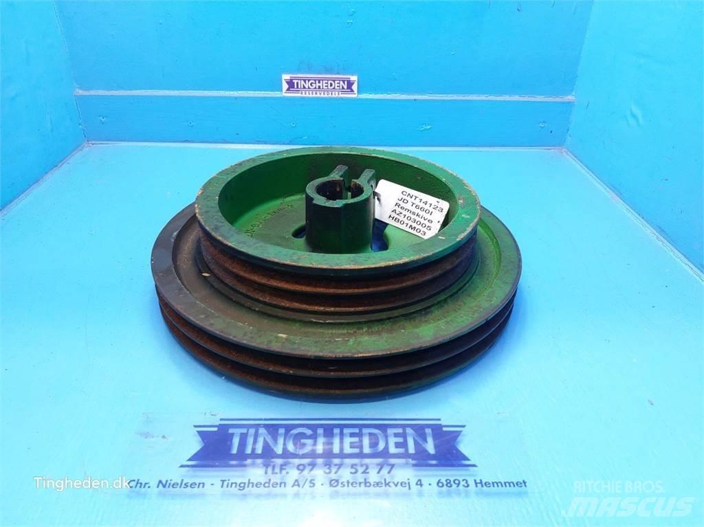 John Deere T660I Farm Equipment - Others