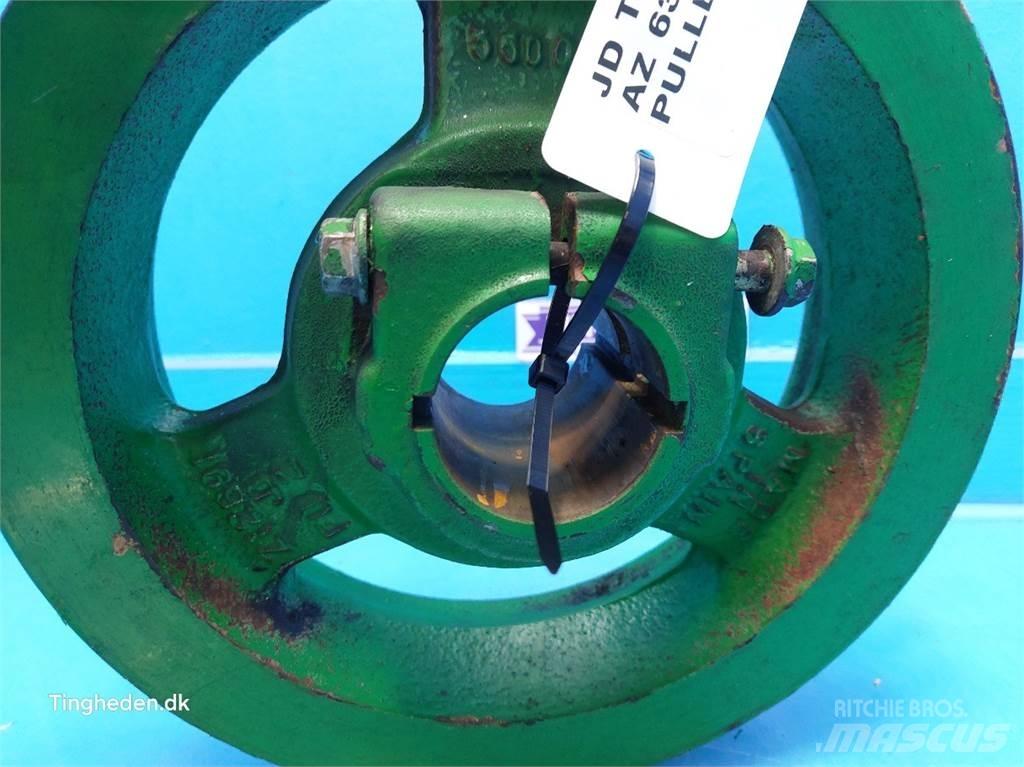 John Deere T660I Farm Equipment - Others