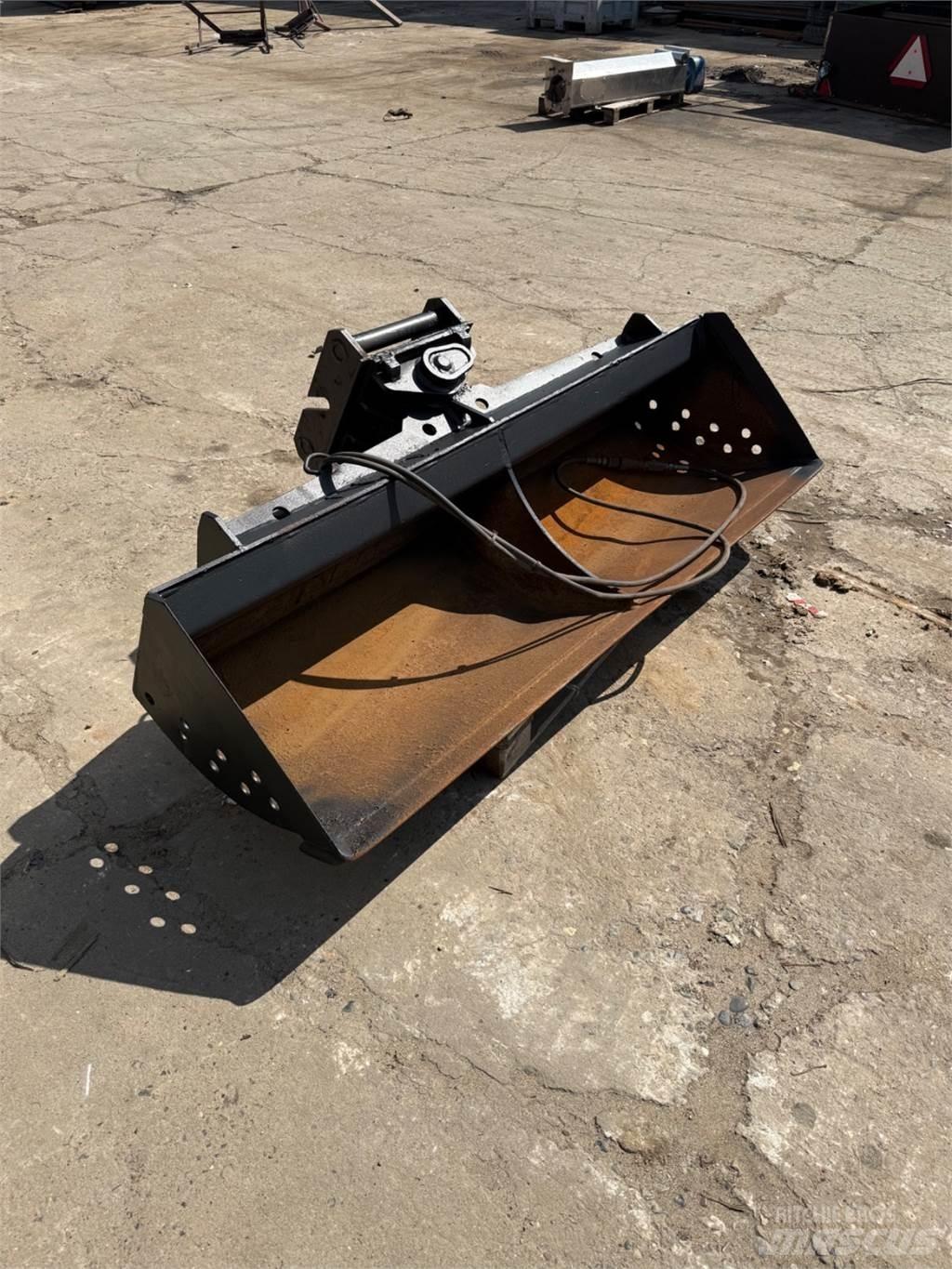  Kipbar planer Buckets