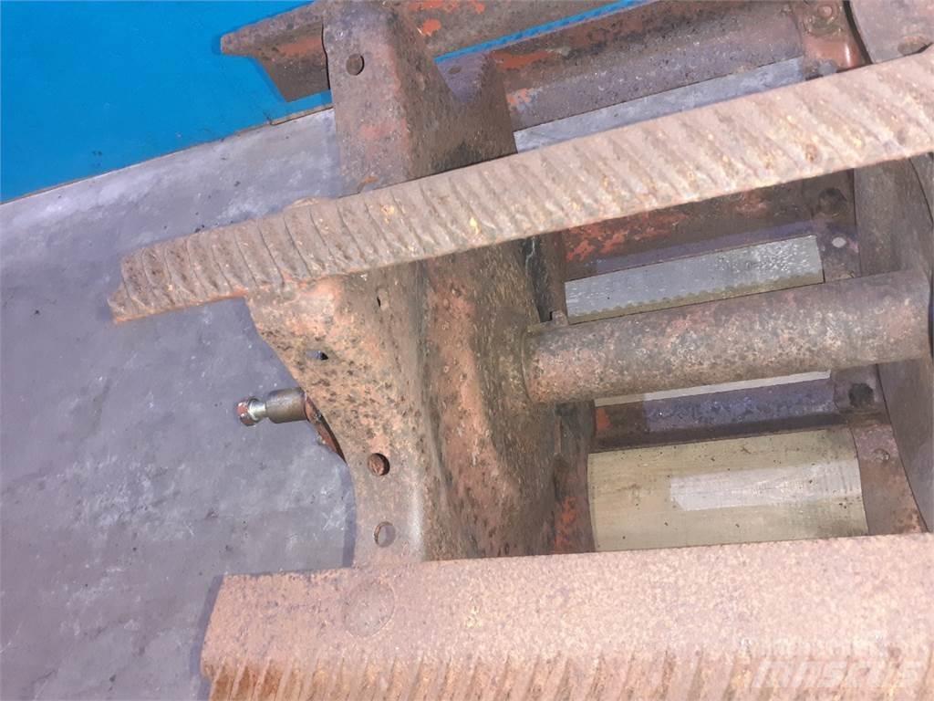 Laverda 3500 Combine Attachments