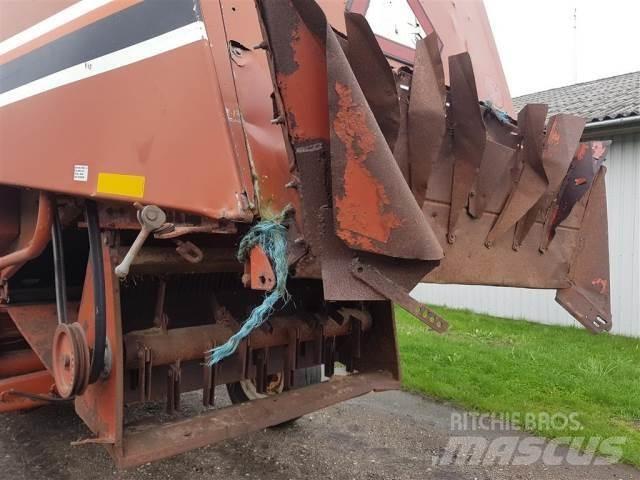 Laverda 3650 Combine Attachments
