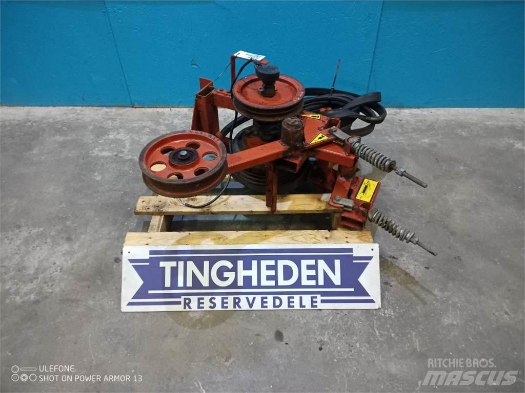 Laverda 3650 Combine Attachments