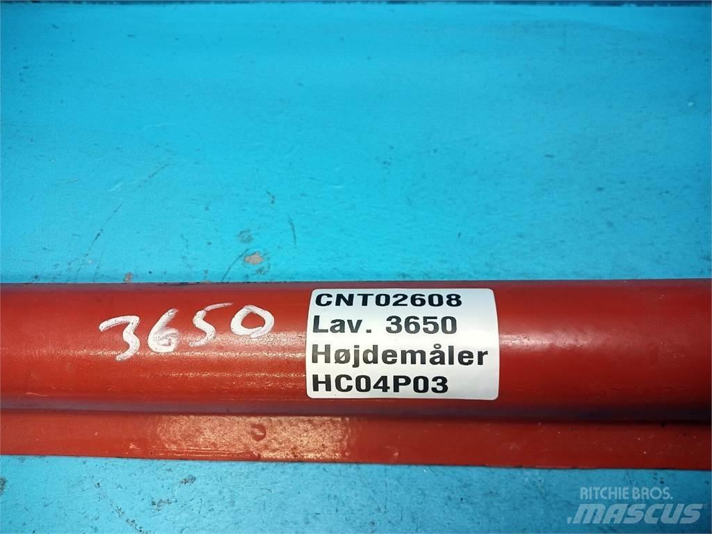 Laverda 3650 Combine Attachments