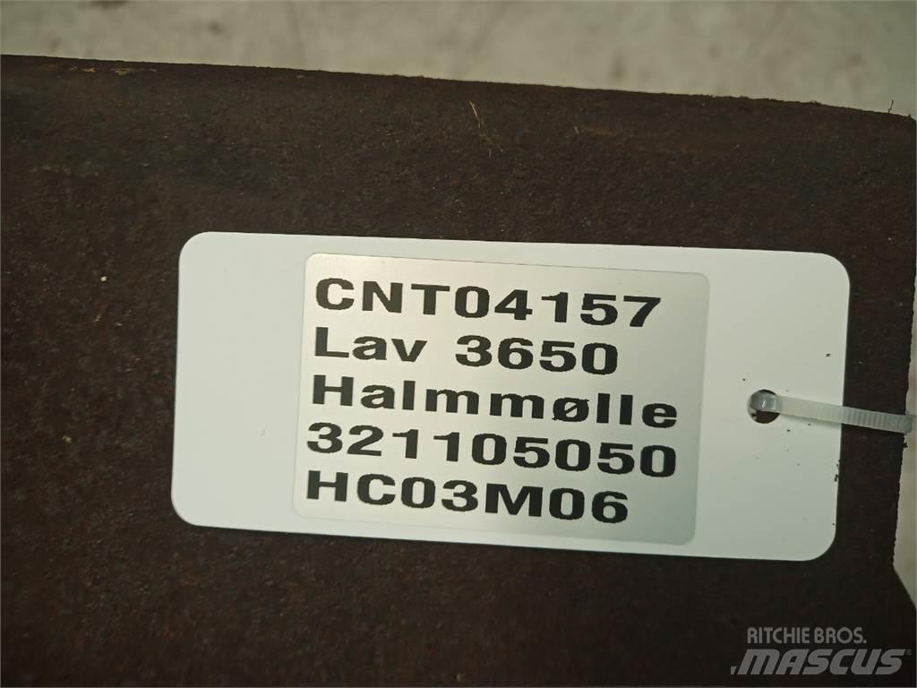 Laverda 3650 Combine Attachments