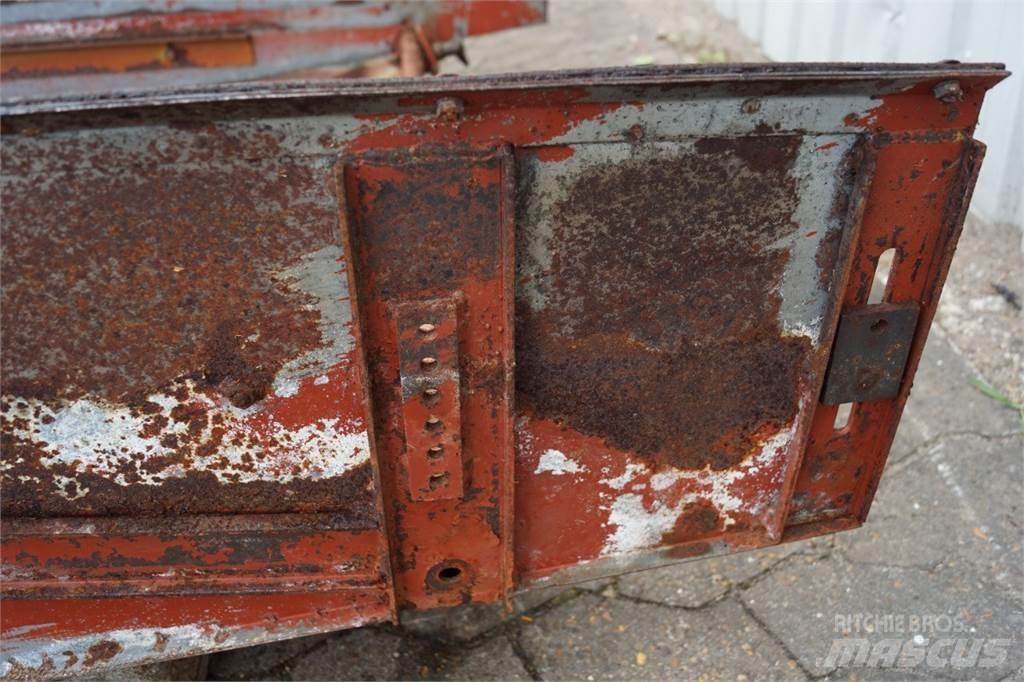 Laverda 3790 Sand And Salt Spreaders