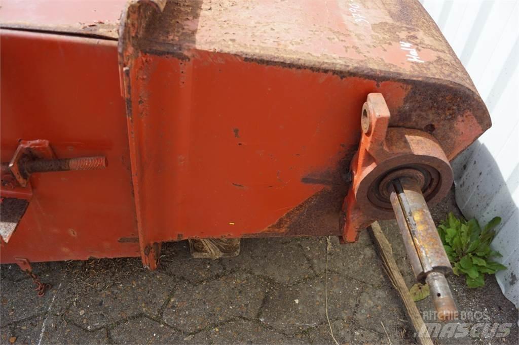 Laverda 3790 Combine Attachments