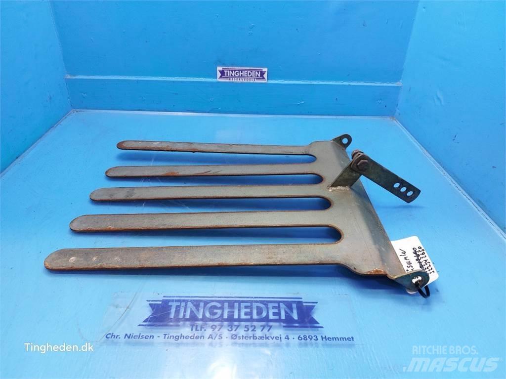 Laverda 627 Farm Equipment - Others