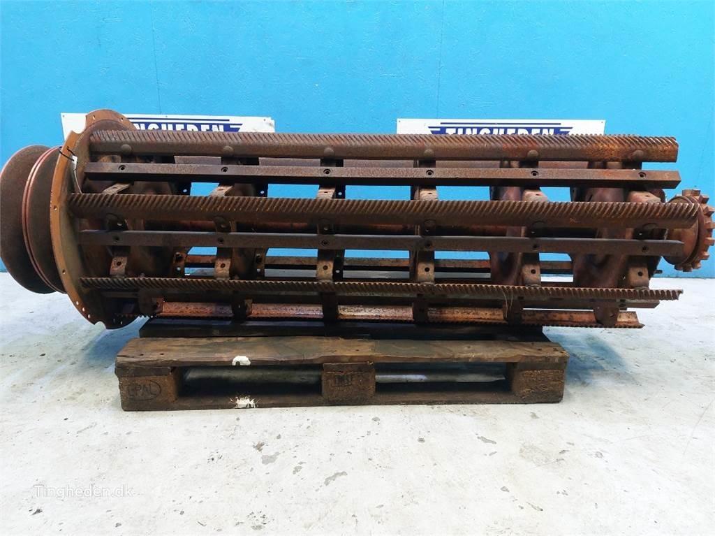 Laverda 627 Combine Attachments