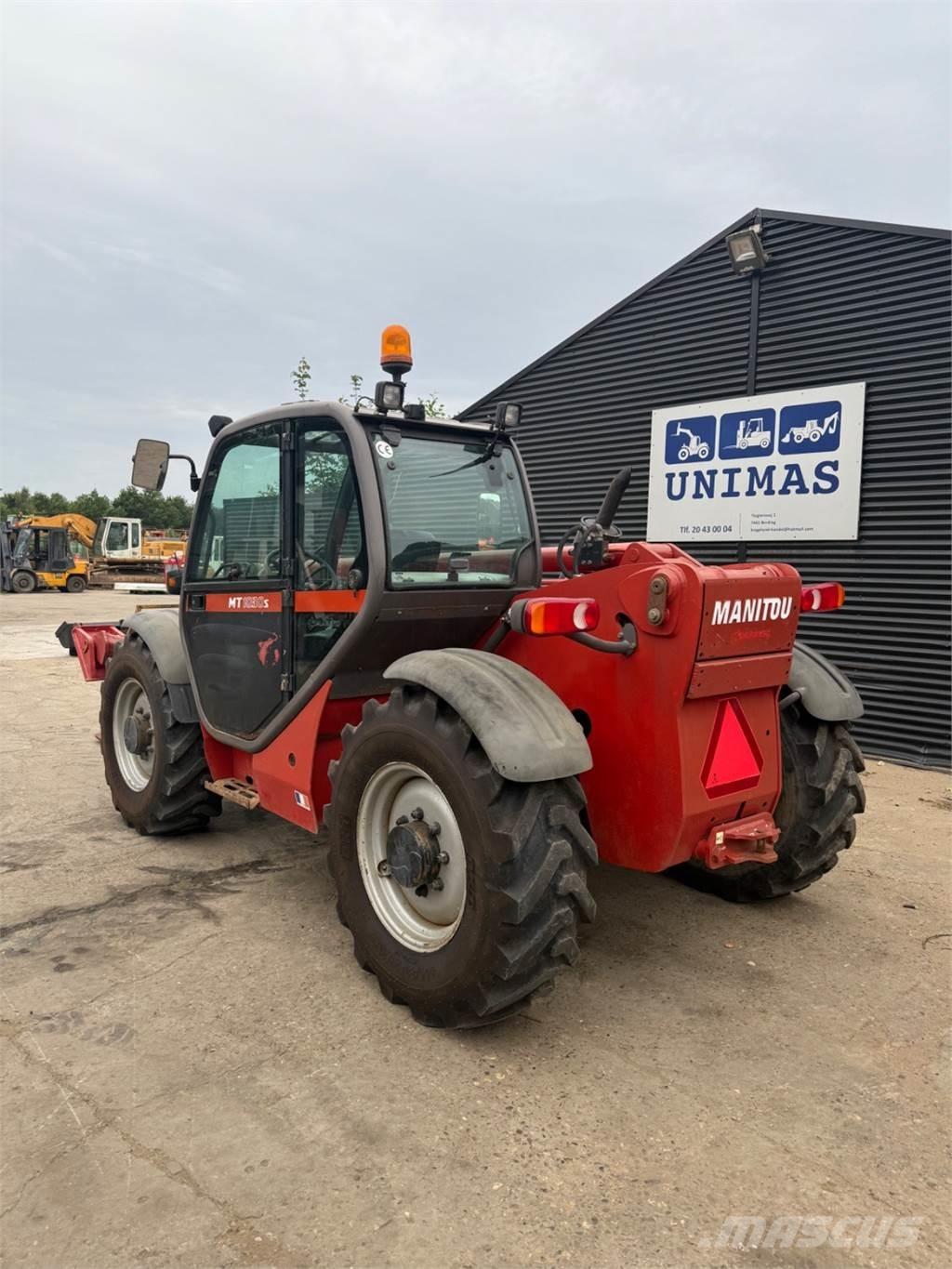 Manitou MT1030 Telescopic Handlers