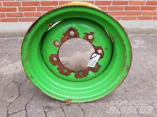Merlo 20 13X20 Tires, wheels and rims